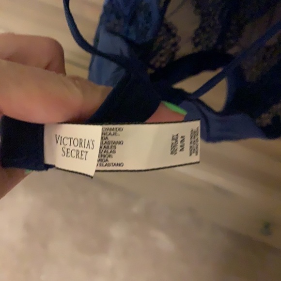 Victoria Secret Size Medium NEW!!! - Picture 3 of 4